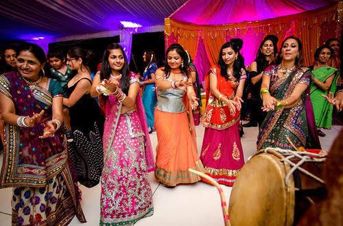 Best Dance Academy in Kolkata | Arya's Dance Academy