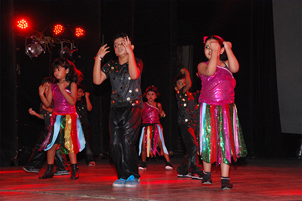 Best Dance Academy in Kolkata | Arya's Dance Academy